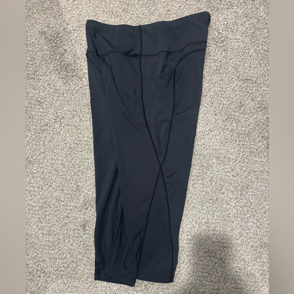 Compression Black Athletic Leggings - Picture 3 of 4